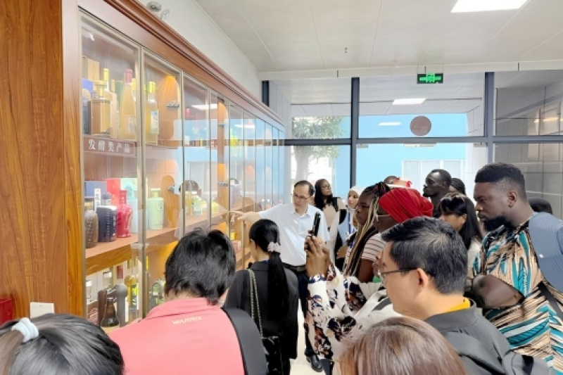 加工所协助组织“发展中国家热带水果全产业链协同发展培训班”培训